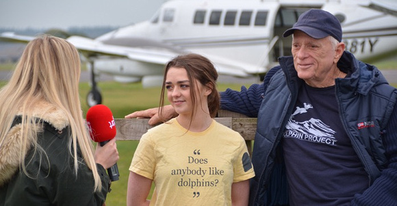 Ric O’Barry and Maisie Williams, PR